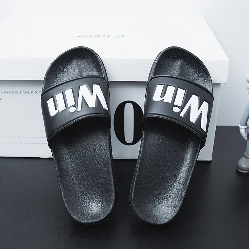 RUMDAX Erkek Terlik Yaz Yeni Rahat Çizgili plaj sandaletleri Flip Flop Erkek tasarım ayakkabı Kapalı Banyo Kaydırıcılar Büyük Boy Görüntü 1 