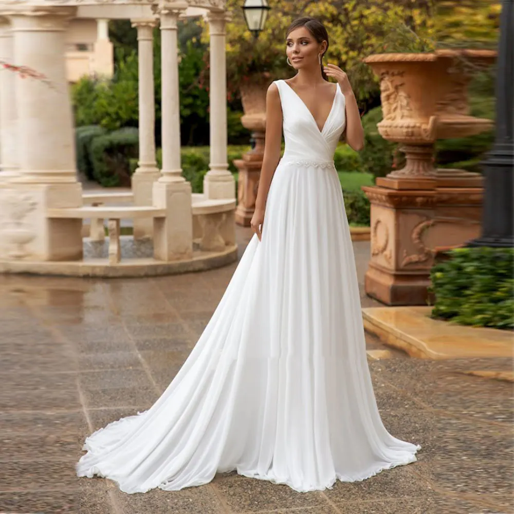 Mütevazı Şifon düğün elbisesi Gelin V Boyun Kolsuz Bir Çizgi Pleats Plaj Boho gelinlikler Artı Boyutu Custom Made Vestidos